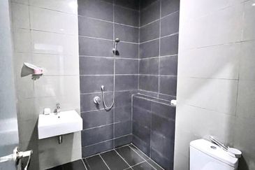 The Canal Garden South, Horizon Hills