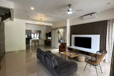 The Canal Garden North, Horizon Hills