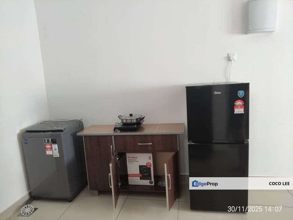 Twin Tower Residence @ High Floor Dual-key Studio unit, Johor, Johor Bahru