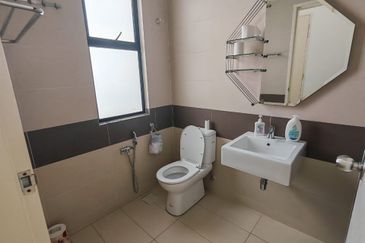 The Canal Garden South, Horizon Hills