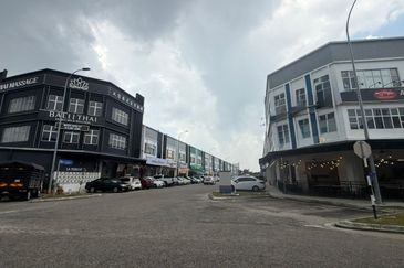 Kulai Vervocity @ Corner Strategic Location 3-storey Shop Lot