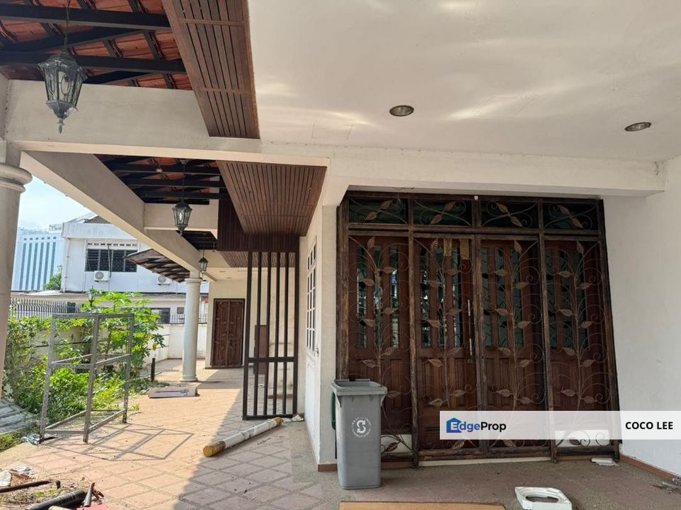 Taman Sri Tebrau @ Nice Renovation 2-storey Commercial Semi-D, Johor, Johor Bahru