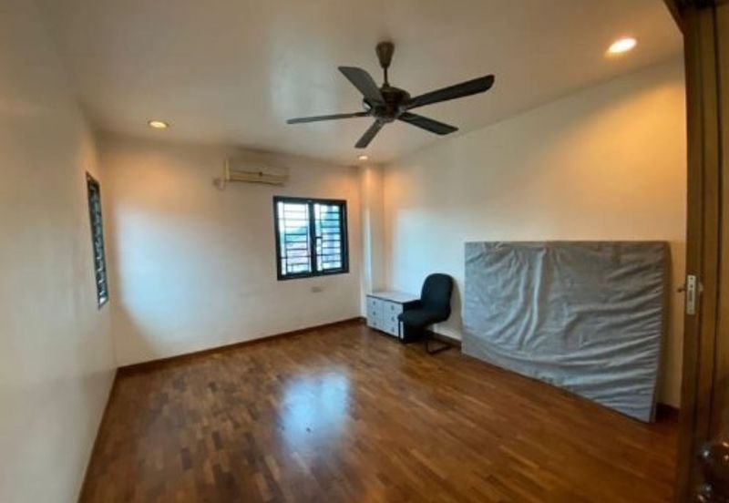 Taman Austin Heights