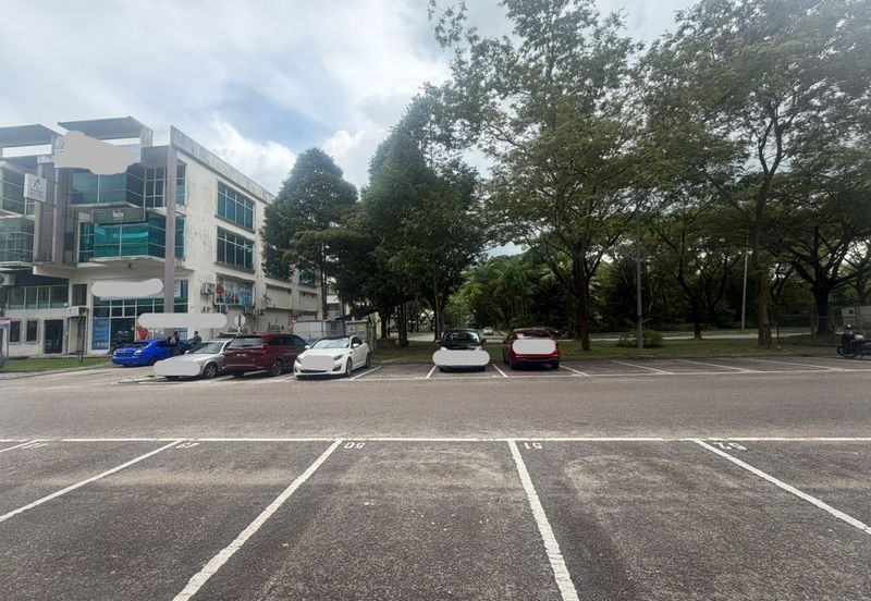 Pusat Perdagangan Danga Utama