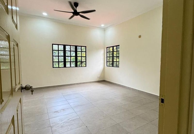 Ioi Palm Villa Residences Gate A, Kulai @ Good Condition 2-storey Bungalow House