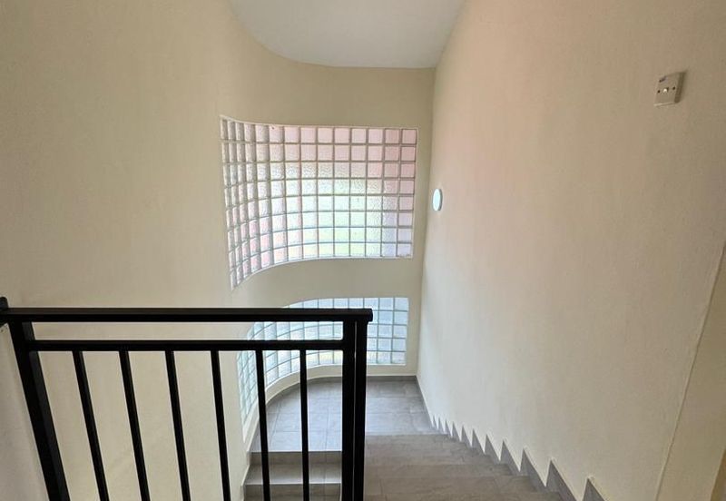 Ioi Palm Villa Residences Gate A, Kulai @ Good Condition 2-storey Bungalow House