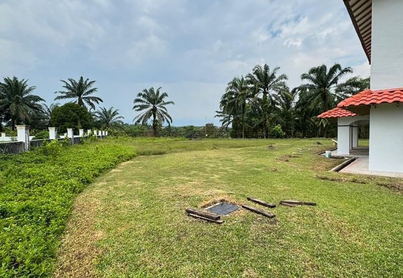 Ioi Palm Villa Residences Gate A, Kulai @ Good Condition 2-storey Bungalow House