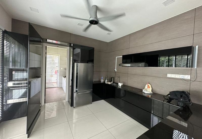 Isola Villa @ Senibong Cove