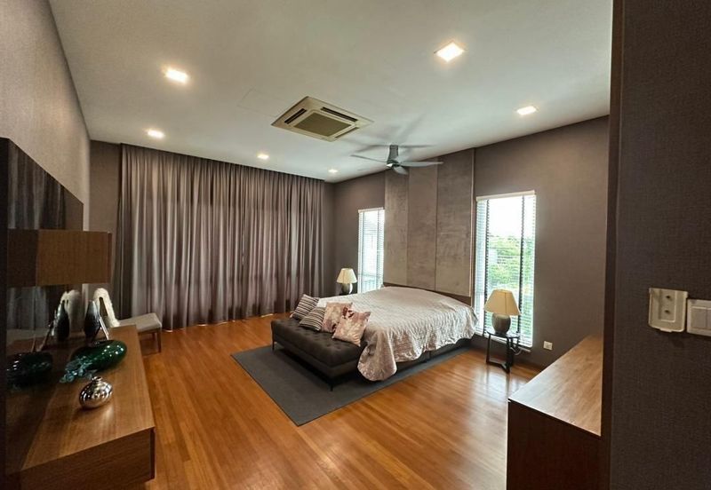 Isola Villa @ Senibong Cove