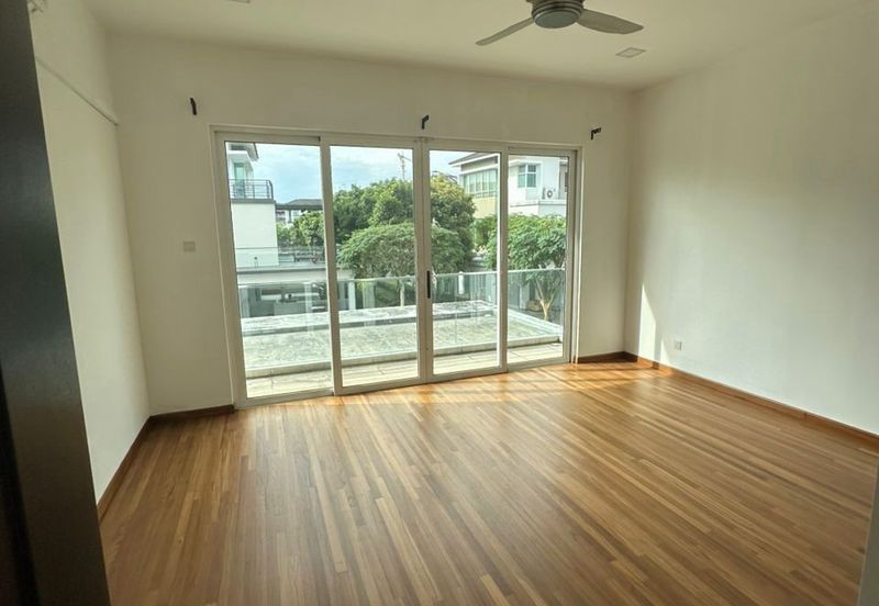 Isola Villa @ Senibong Cove