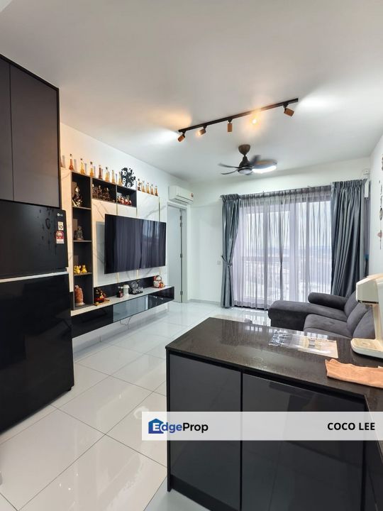 Sky Trees Service Apartment @ Block A Dual Key unit, Johor, Johor Bahru