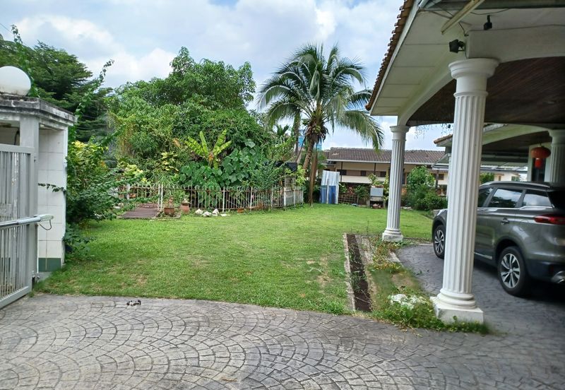 Bukit Gasing, Seksyen 5