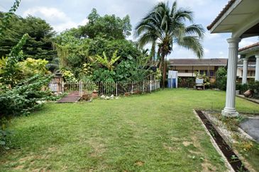 Bukit Gasing, Seksyen 5