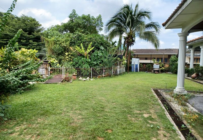 Bukit Gasing, Seksyen 5