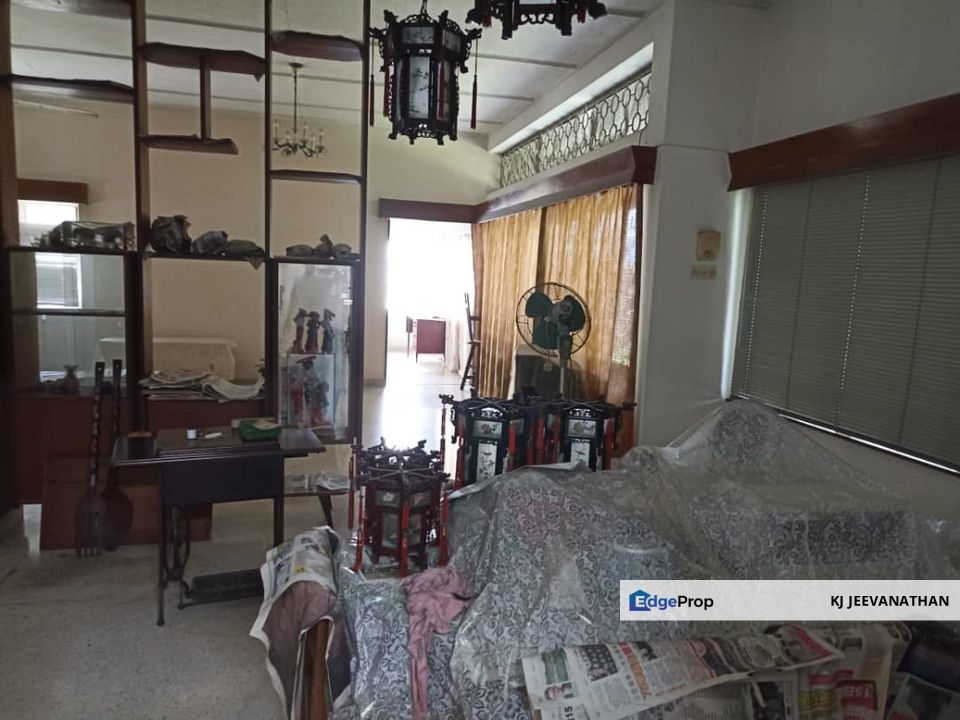 Jalan Gasing Huge Land with Bungalow, Selangor, Petaling Jaya