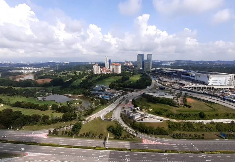 Conezión @ IOI Resort City