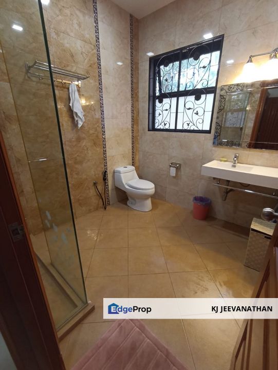 Fully Renovated, Ready to Move in Bungalow, Kuala Lumpur, Titiwangsa 