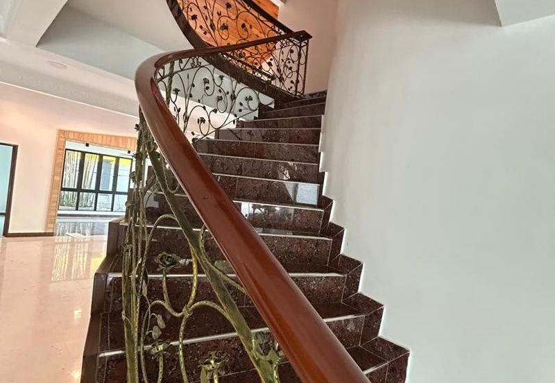 Bukit Gasing, Seksyen 5