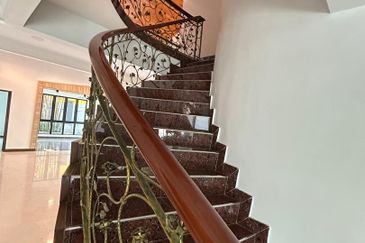 Bukit Gasing, Seksyen 5