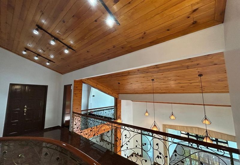 Bukit Gasing, Seksyen 5