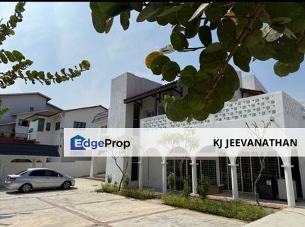 Newly renovated Bungalow With Lock stock and barrel , Selangor, Petaling Jaya