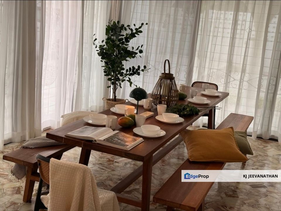 Newly Renovated Bungalow with Lock stock and Barrel , Selangor, Petaling Jaya