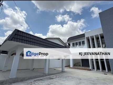 Newly Renovated Bungalow with Lock stock and Barrel , Selangor, Petaling Jaya