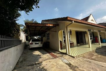 Seksyen 8, Petaling Jaya