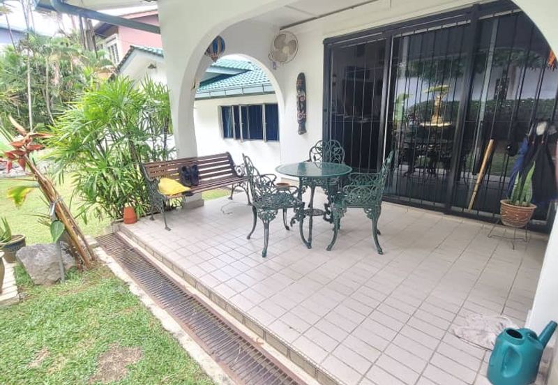 Bukit Gasing, Seksyen 5