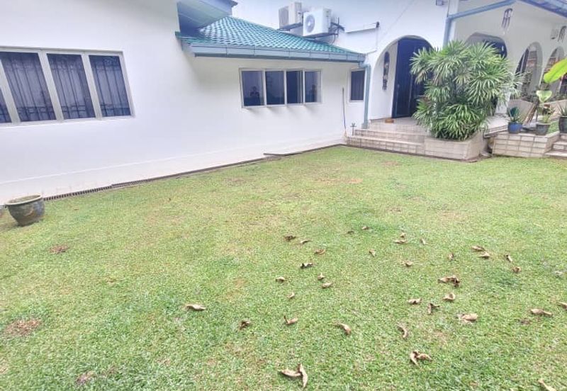 Bukit Gasing, Seksyen 5