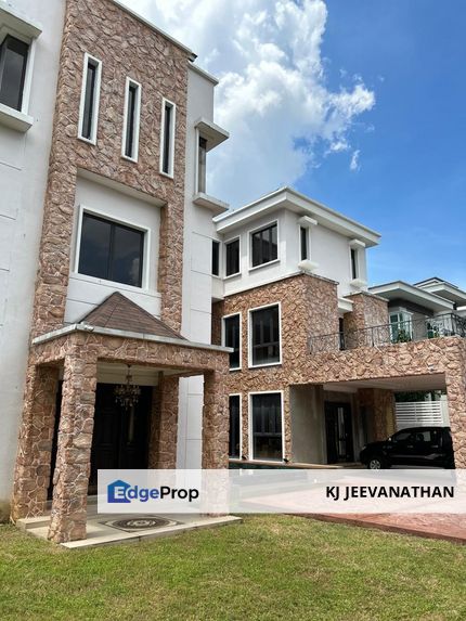 3 Storey Bungalow with swimming pool and Lift, Selangor, Seri Kembangan