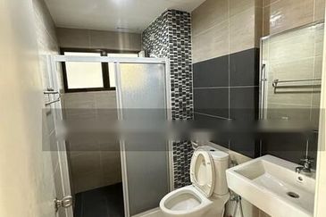 Ujana Executive Apartment