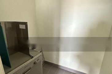 Ujana Executive Apartment