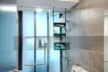 Almas Suites @ Puteri Harbour