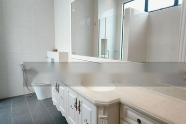 Avenue 8 Taman Bukit Indah