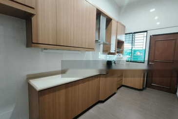 Avenue 8 Taman Bukit Indah