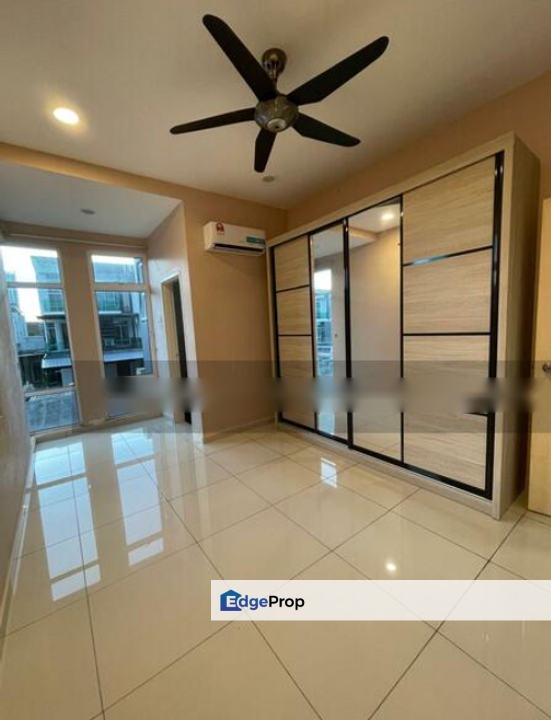 Nusa Sentral for sale, Johor, 