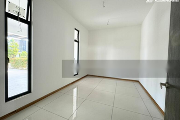 Isola Coast @ Senibong Cove