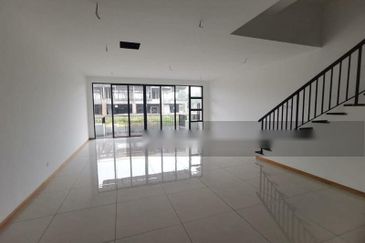 Senibong Cove Waterway Residences