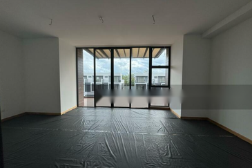 Senibong Cove Waterway Residences