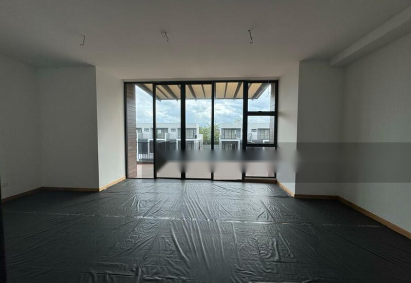 Senibong Cove Waterway Residences