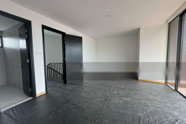 Senibong Cove Waterway Residences