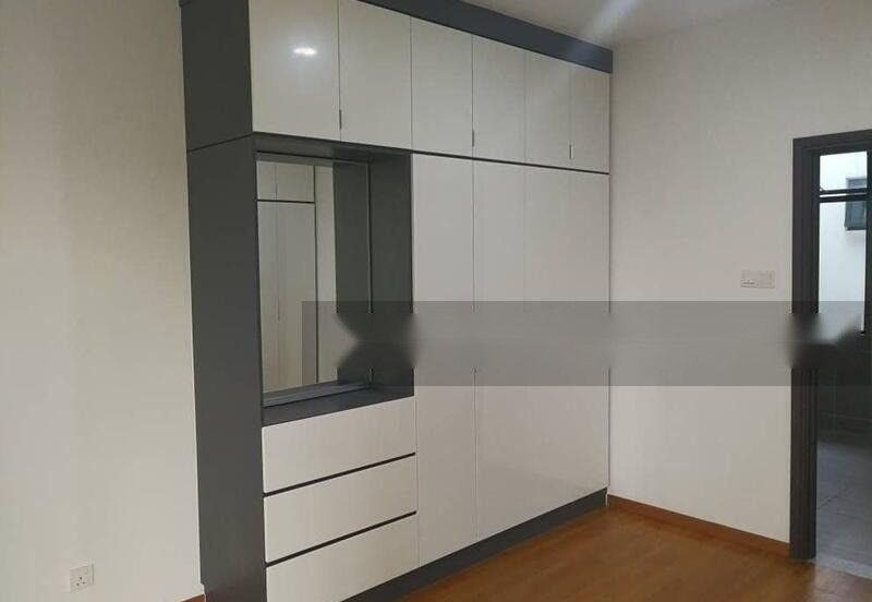 The WaterEdge Residences