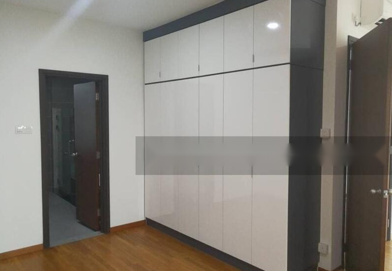 The WaterEdge Residences