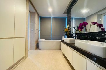 The Astaka @ 1 Bukit Senyum