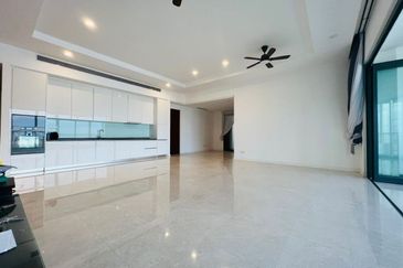 The Astaka @ 1 Bukit Senyum