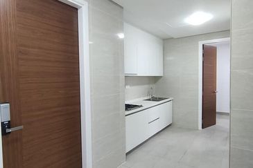 The Astaka @ 1 Bukit Senyum