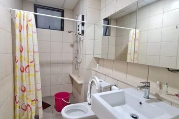 The WaterEdge Residences