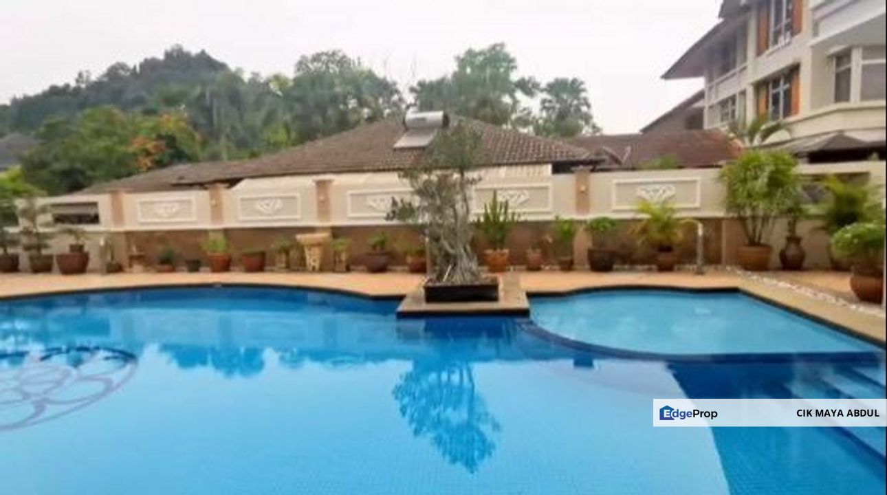 2 Storey Luxury Bungalow with Swimming Pool, Kemensah Heights Melawati, Selangor, Ampang