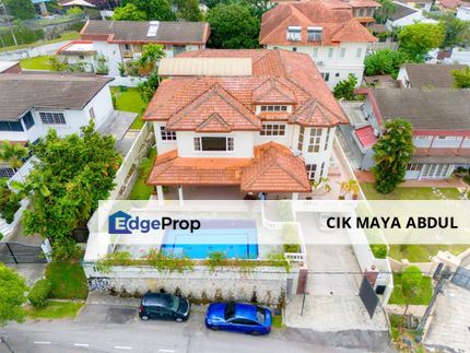 [PRIVATE SWIMMING POOL] 2 Storey Bungalow House, Ukay Heights Ampang, Selangor, Ampang